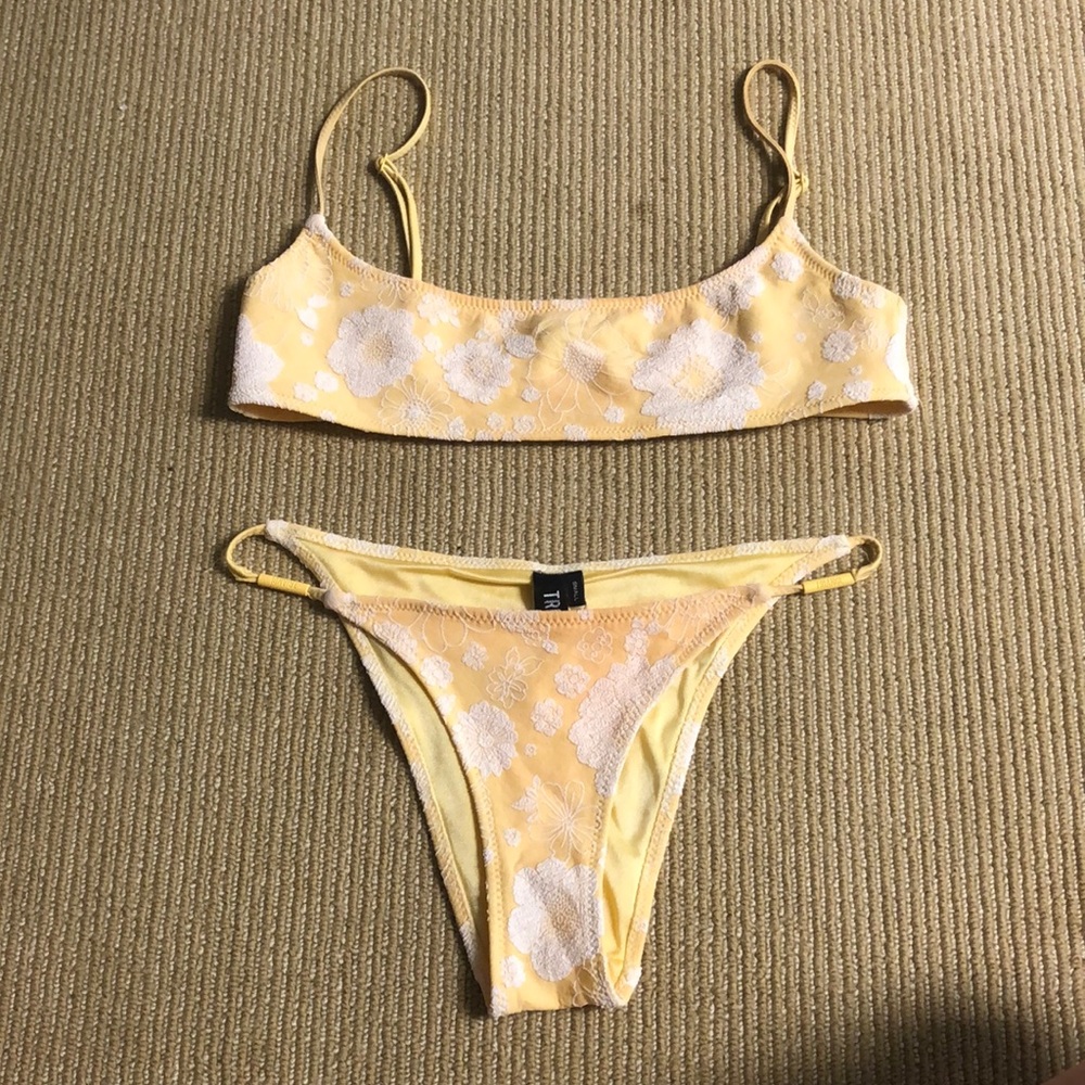 TRIANGL Set Bikini